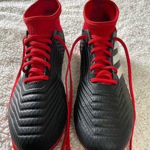 Adidas Predator Mens size 8 soccer cleats